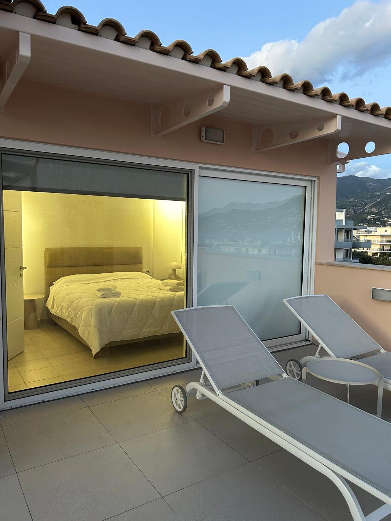 Sia'S View Kalamata Exterior foto